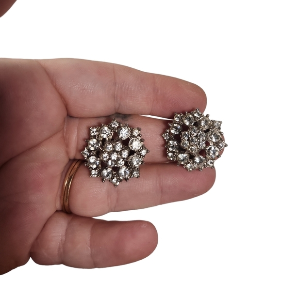 Vintage Rhinestone Clip On Earrings - Picture 4 of 4